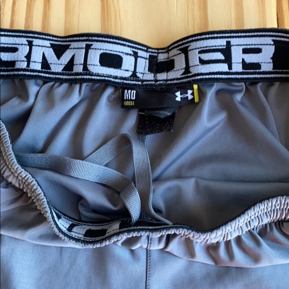 Under Armour Athletic Shorts - Picture 2 of 3